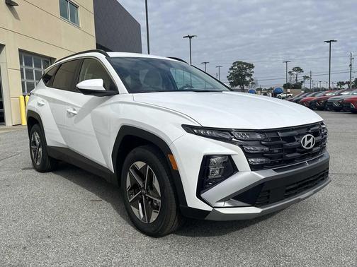 2026 Hyundai TUCSON Hybrid SEL