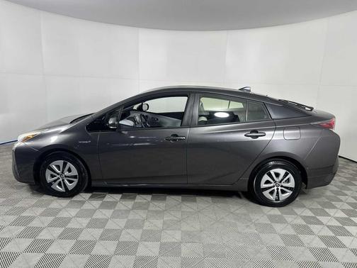 2018 Toyota Prius Four