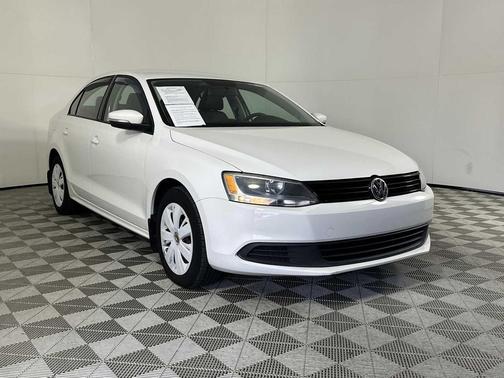 2014 Volkswagen Jetta Auto SE