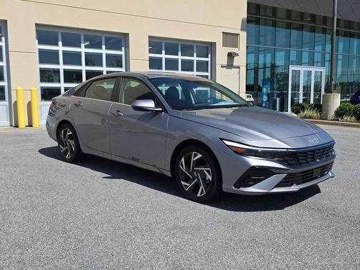 2025 Hyundai ELANTRA HEV Limited