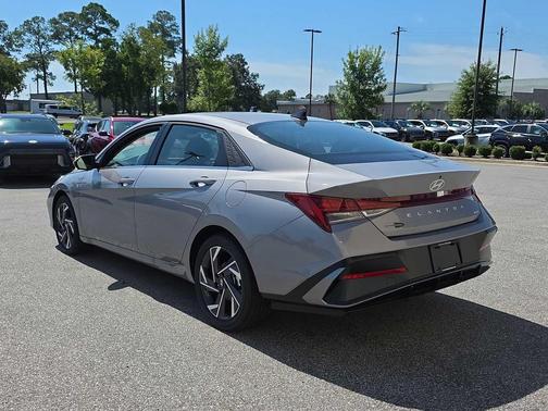 2025 Hyundai ELANTRA HEV Limited