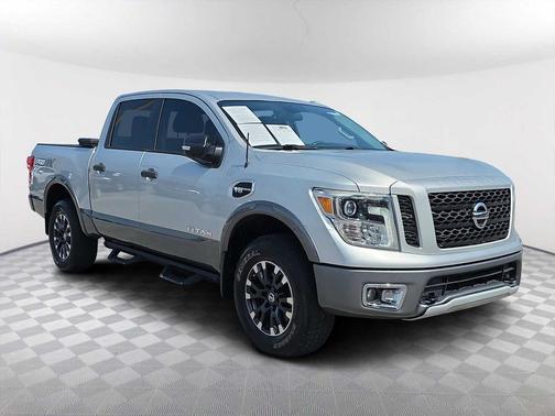 2017 Nissan Titan PRO-4X