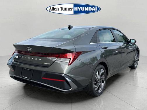Amazon Gray 2026 Hyundai ELANTRA Limited