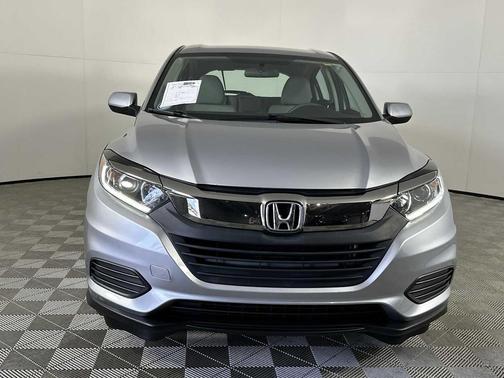 Lunar Silver Metallic 2022 Honda HR-V LX