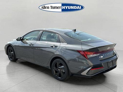 Ecotronic Gray 2026 Hyundai ELANTRA Sport