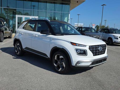 2025 Hyundai VENUE Limited