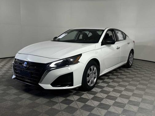 2024 Nissan Altima S FWD