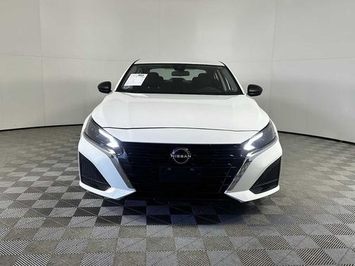 2024 Nissan Altima S FWD