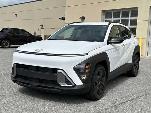 Atlas White 2026 Hyundai KONA SEL Sport