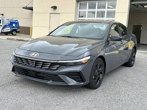 Ecotronic Gray 2026 Hyundai ELANTRA Sport