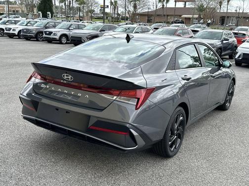 Ecotronic Gray 2026 Hyundai ELANTRA Sport
