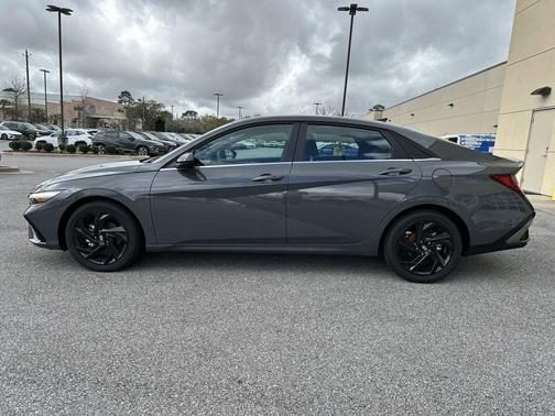Ecotronic Gray 2026 Hyundai ELANTRA Sport