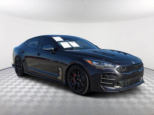 2019 Kia Stinger GT2