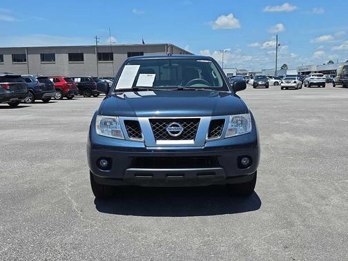 Arctic Blue Metallic 2017 Nissan Frontier Desert Runner