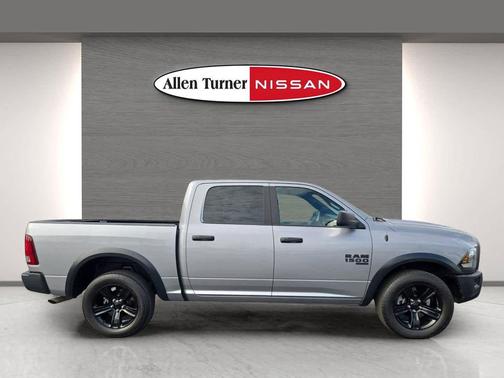 Billet Silver Metallic Clearcoat 2024 RAM 1500 Classic Warlock Crew Cab 4x4 5'7' Box