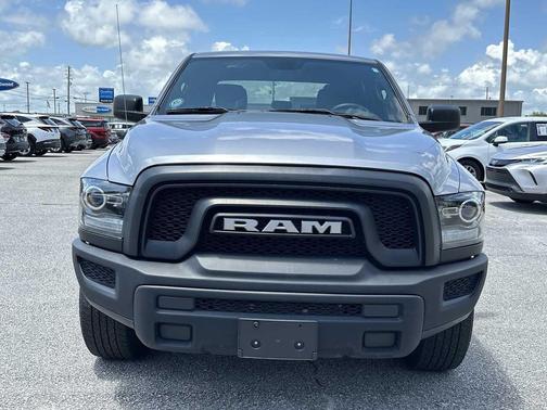 Billet Silver Metallic Clearcoat 2024 RAM 1500 Classic Warlock Crew Cab 4x4 5'7' Box