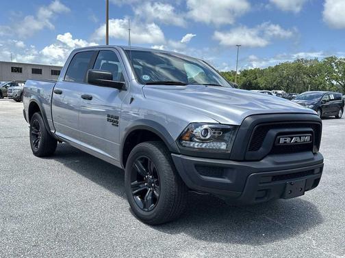 Billet Silver Metallic Clearcoat 2024 RAM 1500 Classic Warlock Crew Cab 4x4 5'7' Box