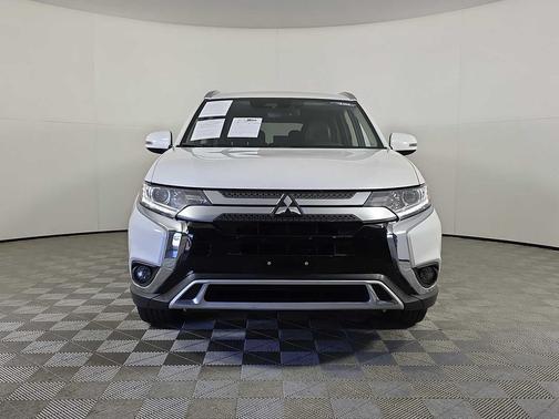 2020 Mitsubishi Outlander SEL