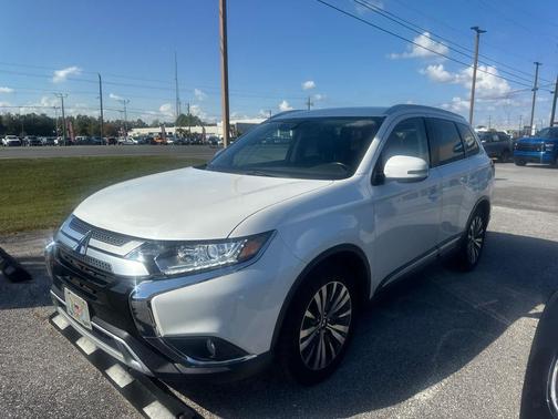 2020 Mitsubishi Outlander SEL