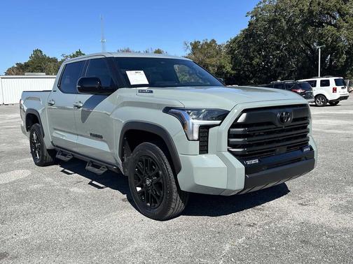 2026 Toyota Tundra Hybrid Platinum