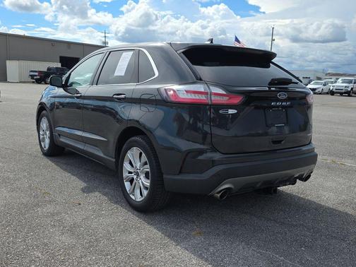 Lithium Gray 2021 Ford Edge Titanium