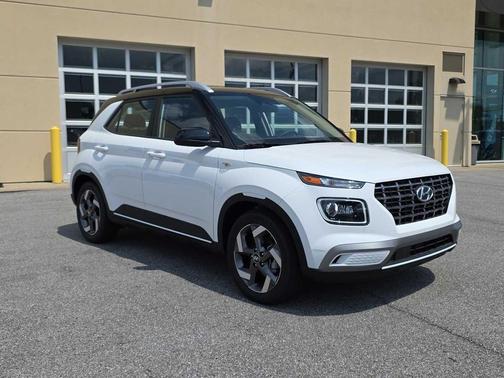 2025 Hyundai VENUE Limited
