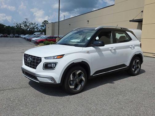 2025 Hyundai VENUE Limited
