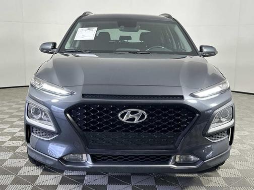 2020 Hyundai KONA SEL Plus