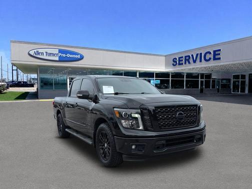 Magnetic Black 2018 Nissan Titan SV