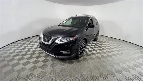 Magnetic Black Pearl 2019 Nissan Rogue SL