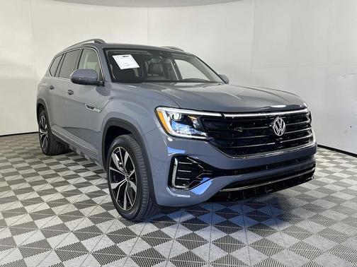 2025 Volkswagen Atlas 2.0T SEL Premium R-Line 4MOTION