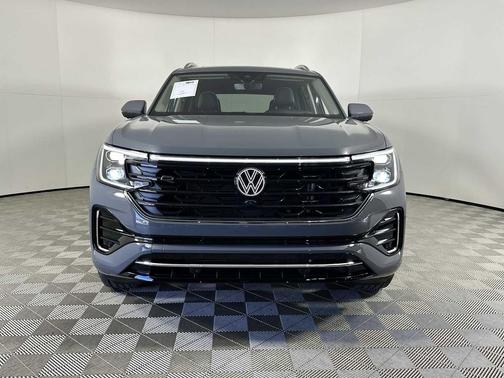 2025 Volkswagen Atlas 2.0T SEL Premium R-Line 4MOTION