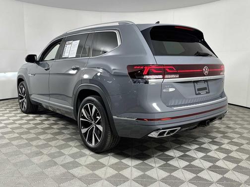 2025 Volkswagen Atlas 2.0T SEL Premium R-Line 4MOTION