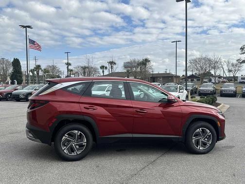 2026 Hyundai TUCSON Hybrid Blue SE