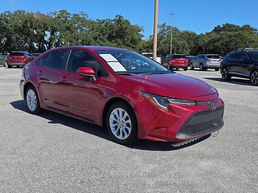 2022 Toyota Corolla LE
