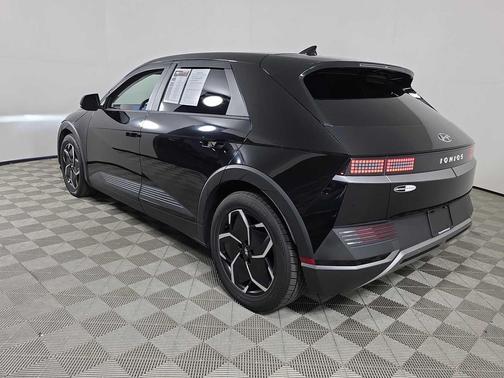 2022 Hyundai IONIQ 5 SE