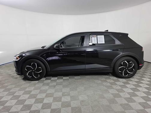 2022 Hyundai IONIQ 5 SE