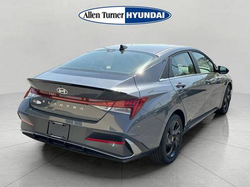 Ecotronic Gray 2026 Hyundai ELANTRA Sport