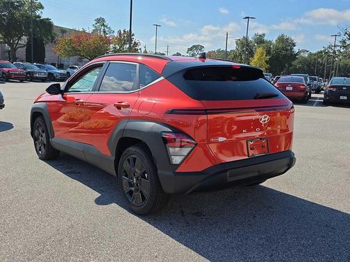Soultronic Orange Pearl 2026 Hyundai KONA SEL Sport