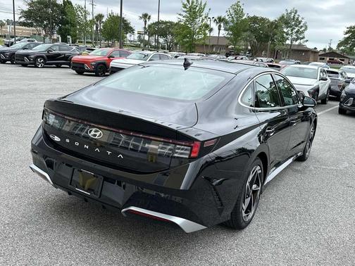 Abyss Black 2026 Hyundai SONATA SEL