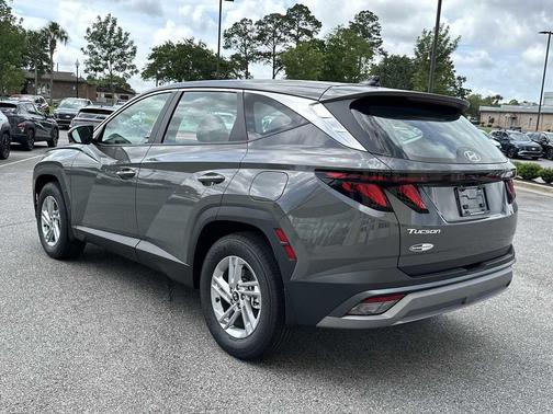 Hampton Gray 2026 Hyundai TUCSON SE