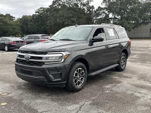 2022 Ford Expedition XLT