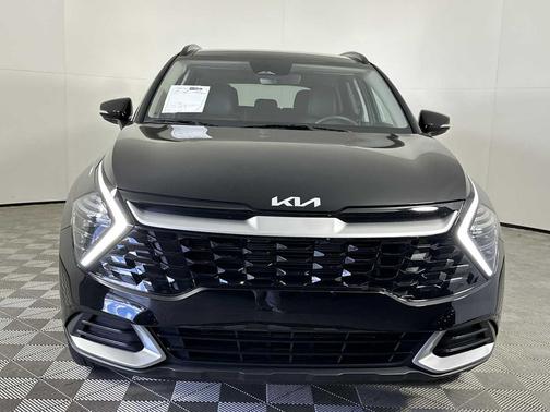 Ebony Black 2025 Kia Sportage EX