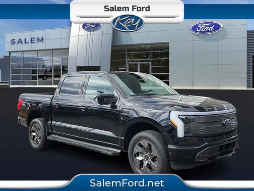 2022 Ford F-150 Lightning LARIAT