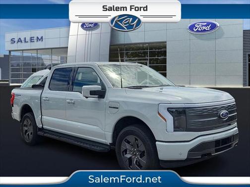 2023 Ford F-150 Lightning LARIAT