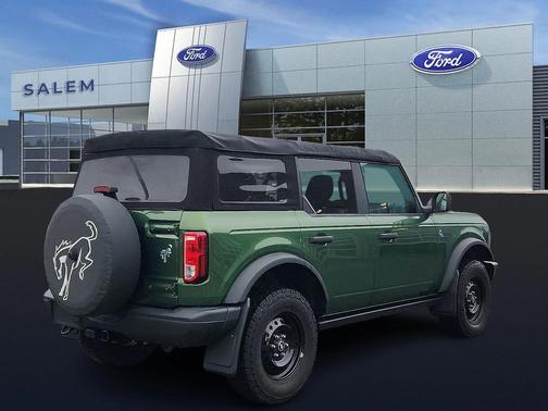 2022 Ford Bronco Black Diamond