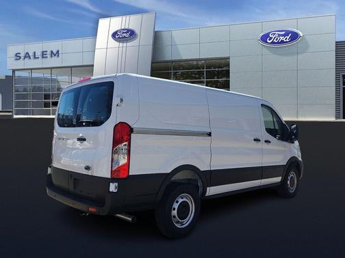Oxford White 2025 Ford Transit-250 Base
