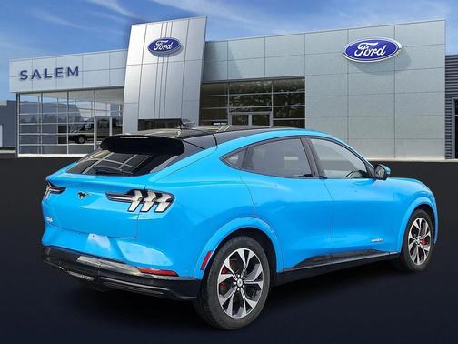 2021 Ford Mustang Mach-E Premium