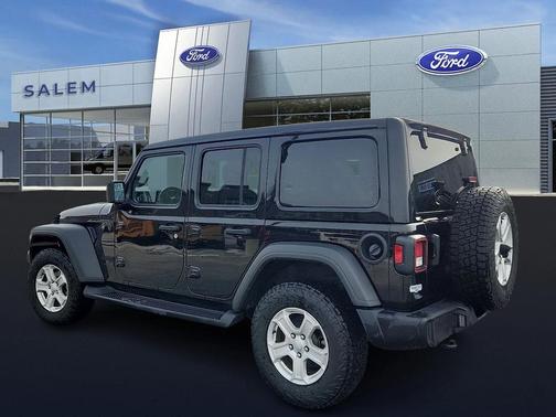 2022 Jeep Wrangler Unlimited Sport