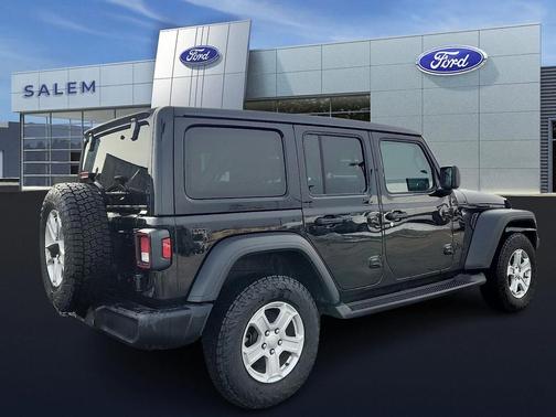 2022 Jeep Wrangler Unlimited Sport